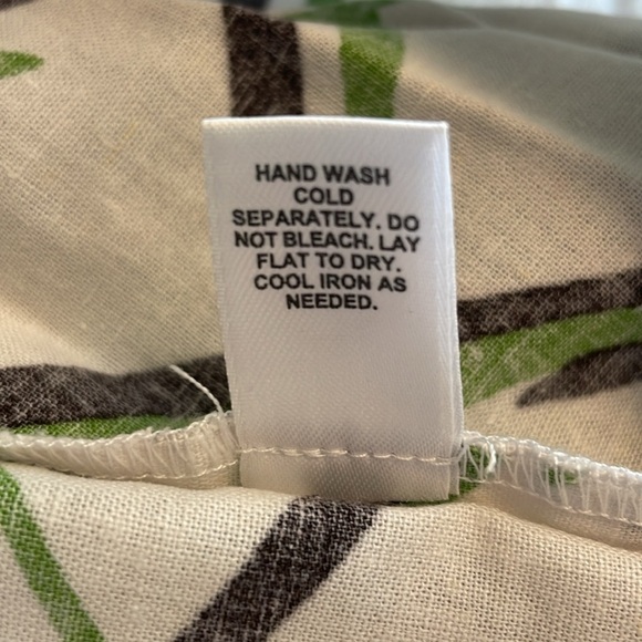 Sleeveless top - Picture 6 of 6